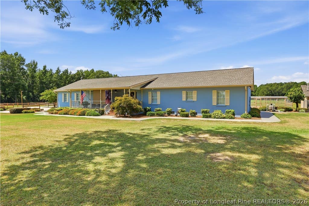 Photo of 460 Bowman Road, Lumberton, NC 28358 (MLS # 768080)