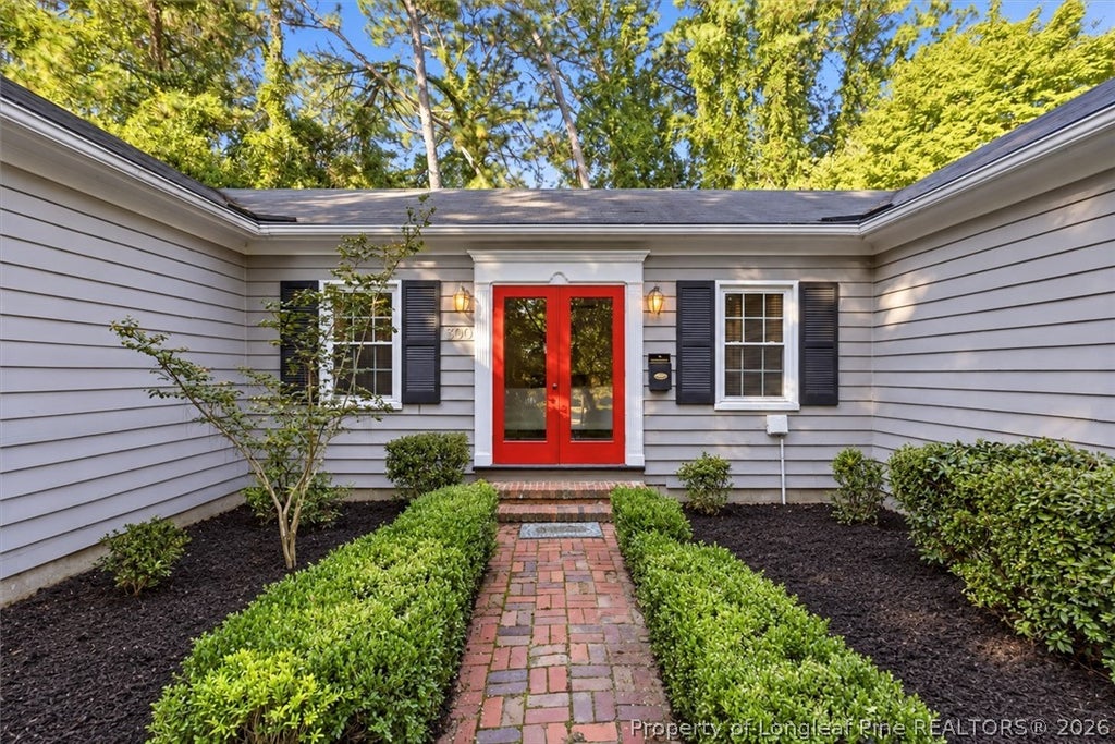 Photo of 300 Pinecrest Drive, Fayetteville, NC 28305 (MLS # 770820)