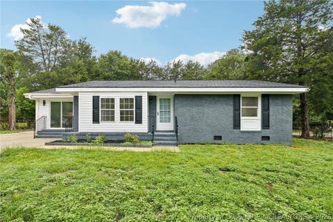 Photo of 628 Goodyear Drive, Spring Lake, NC 28390 (MLS # 766640)