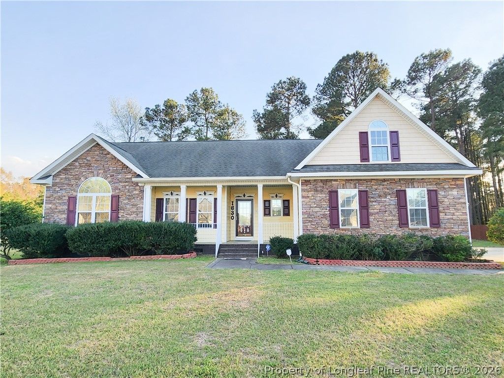 Photo of 1630 Pristine Lane, Hope Mills, NC 28348 (MLS # 759666)