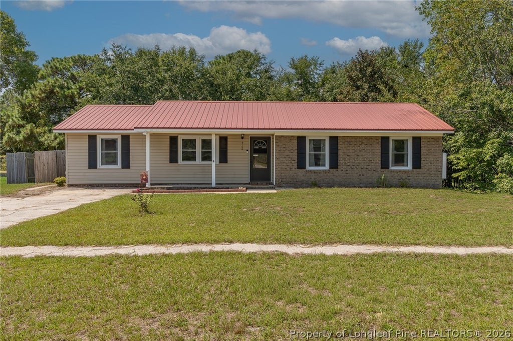Photo of 6106 Lexington Drive, Hope Mills, NC 28348 (MLS # 768571)