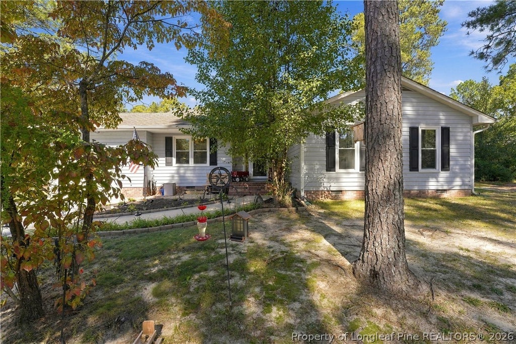 Photo of 190 Firetree Lane, West End, NC 27376 (MLS # 771435)