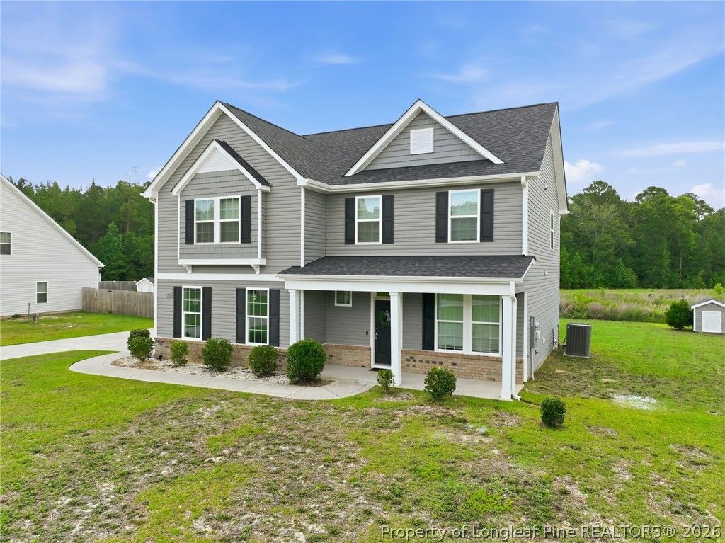 Photo of 321 Gadson Drive, Hope Mills, NC 28348 (MLS # 764670)