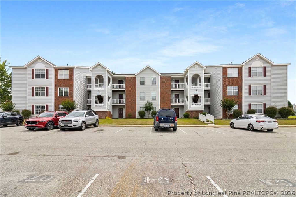 Photo of 224 Waterdown Drive #11, Fayetteville, NC 28314 (MLS # 763947)
