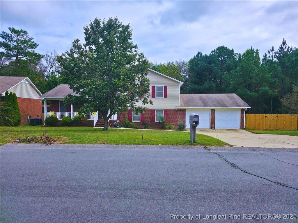 Photo of 8909 Tibs Run Drive, Fayetteville, NC 28314 (MLS # 751692)
