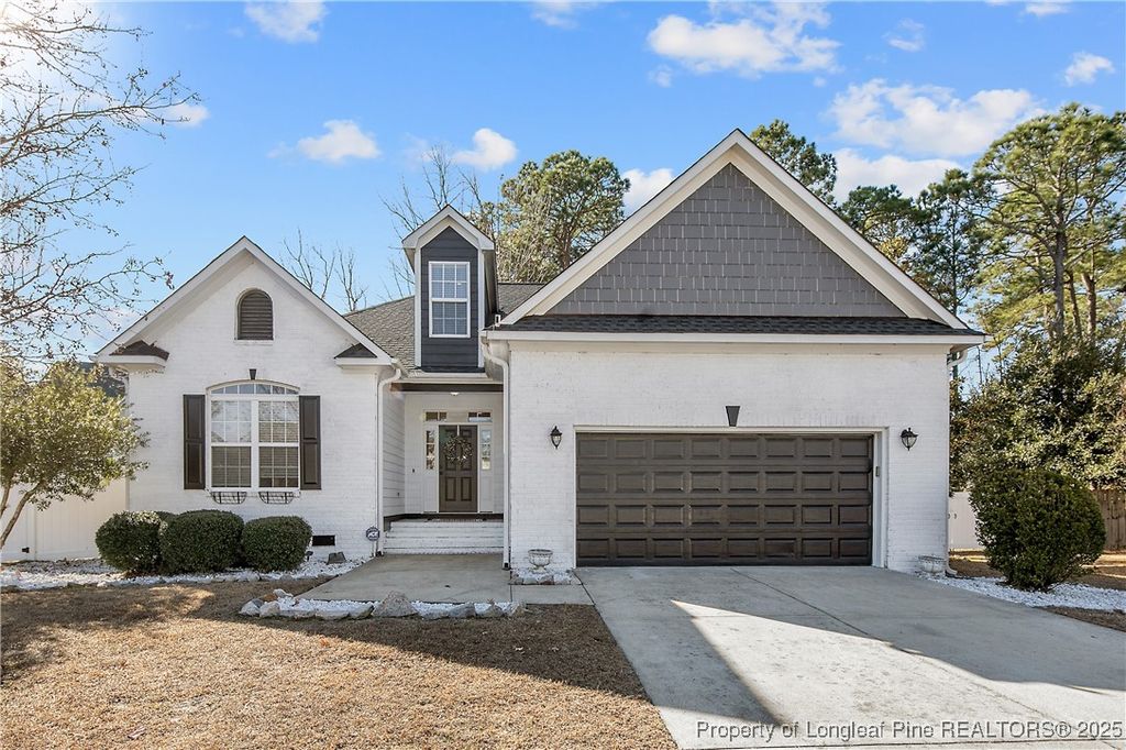 Photo of 327 Ridgeway Court, Fayetteville, NC 28311 (MLS # 755134)