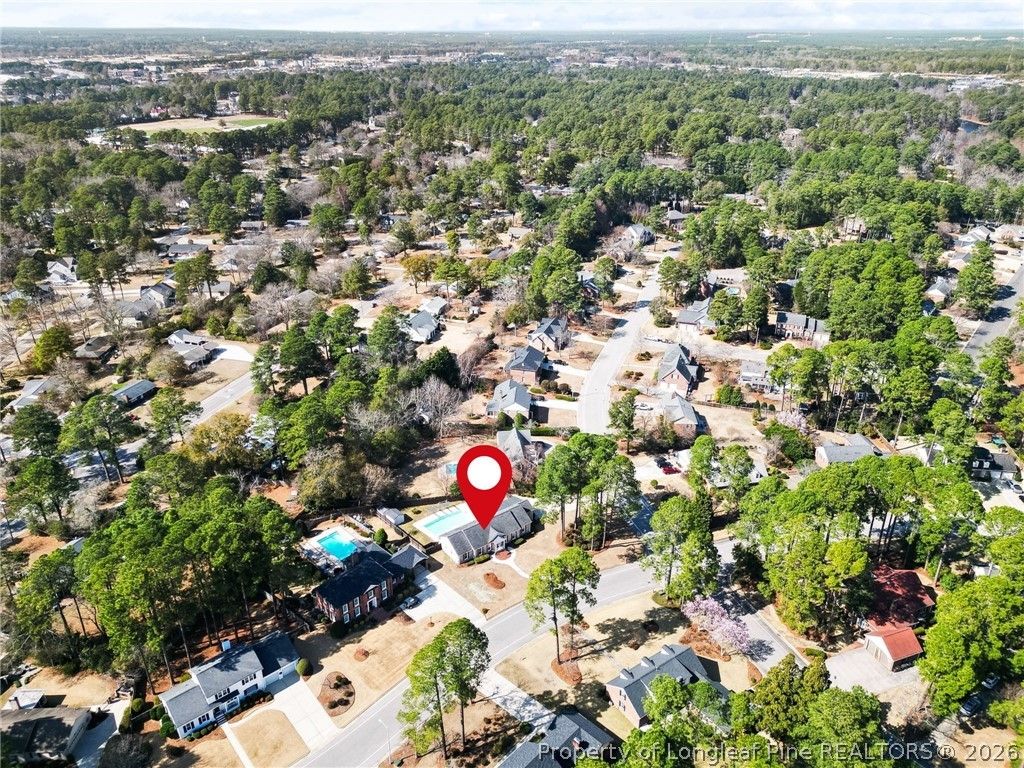 Photo of 402 Thorncliff Drive, Fayetteville, NC 28303 (MLS # 758127)