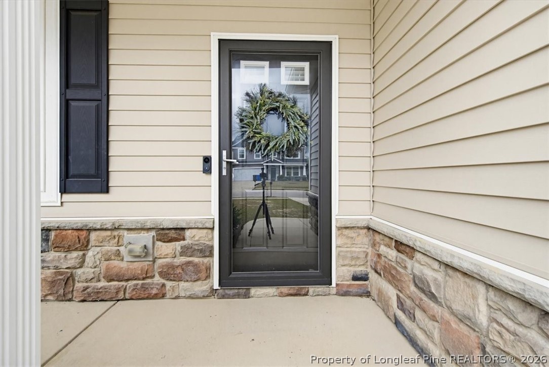 5726 Pondhaven Drive