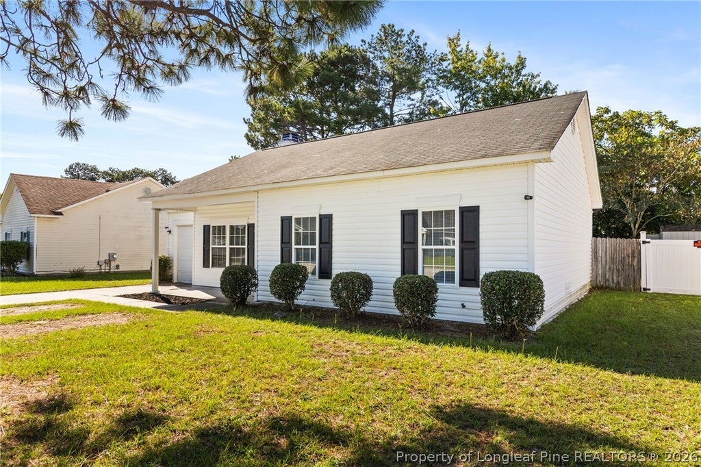 Photo of 3823 Goforth Drive, Hope Mills, NC 28348 (MLS # 769443)