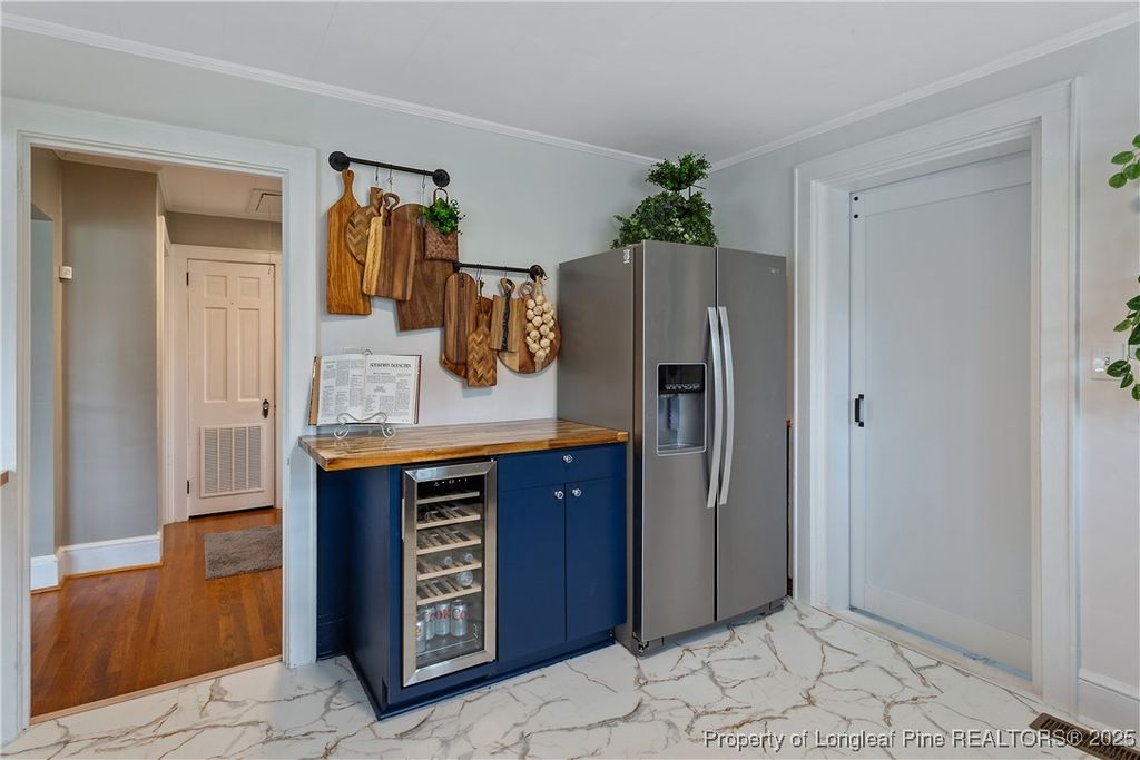 Photo of 404 E Donaldson Avenue, Raeford, NC 28376 (MLS # 751826)