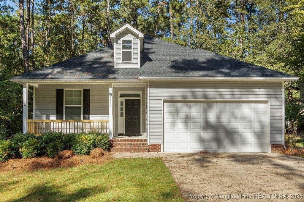 Photo of 1425 Carolina Drive, Sanford, NC 27332 (MLS # 751148)