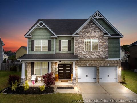 Photo of 2914 Cragburn Place, Fayetteville, NC 28306 (MLS # 760354)