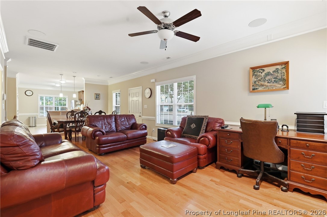1124 Braybrooke Place