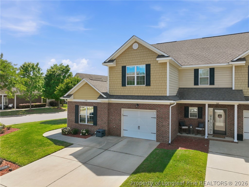 1124 Braybrooke Place