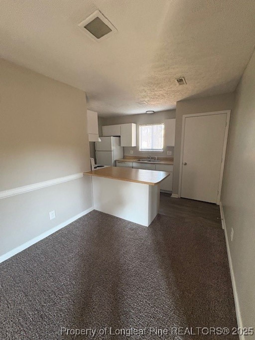 Photo of 833 Applewood Lane, Fayetteville, NC 28303 (MLS # 752639)