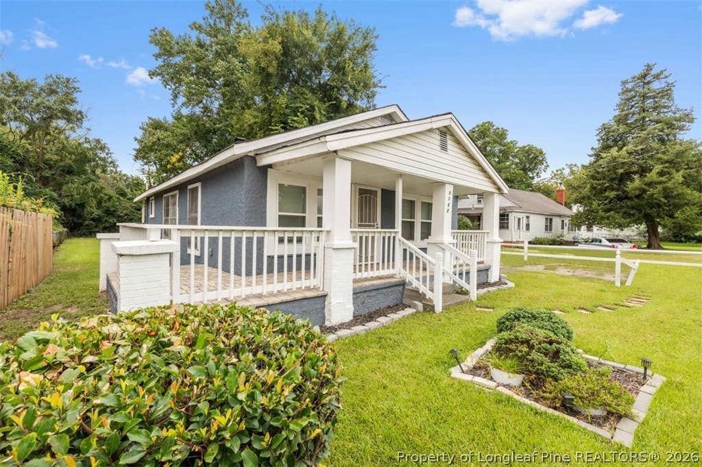 Photo of 1707 Murchison Road, Fayetteville, NC 28301 (MLS # 768034)