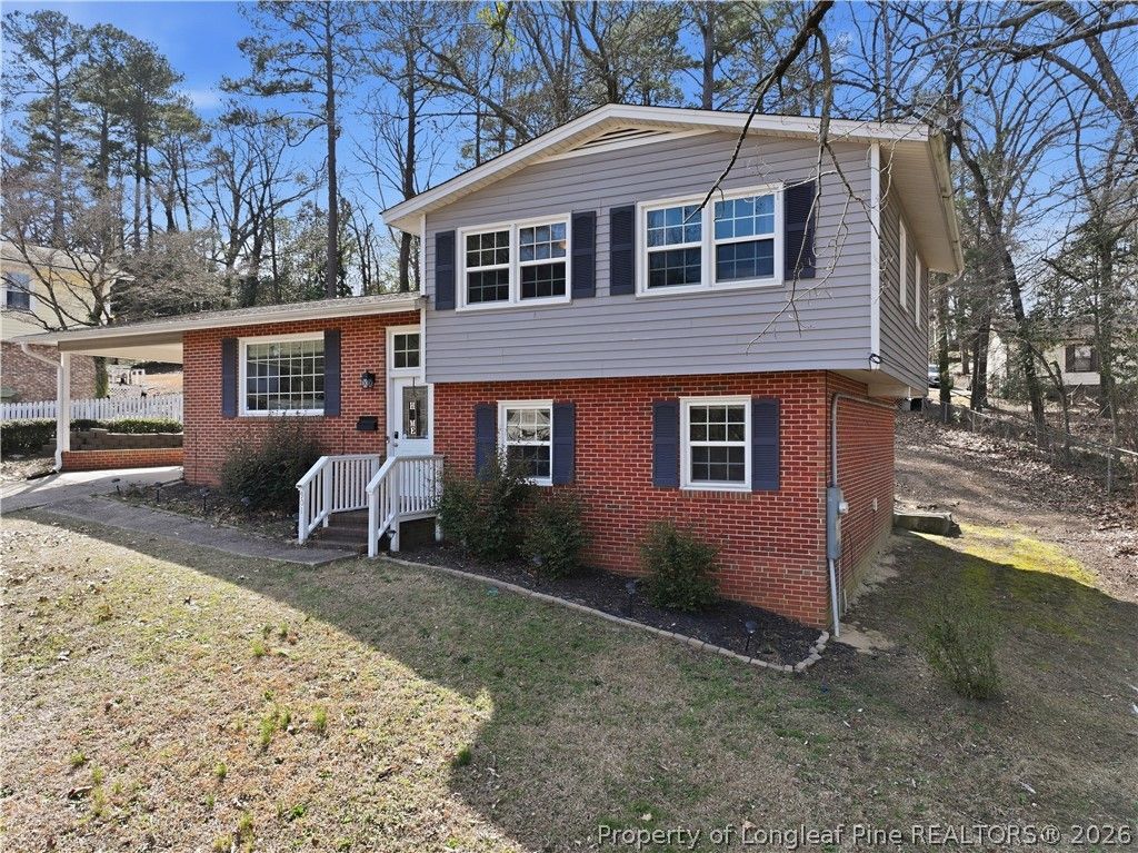 Photo of 901 Edenwood Drive, Fayetteville, NC 28303 (MLS # 757298)