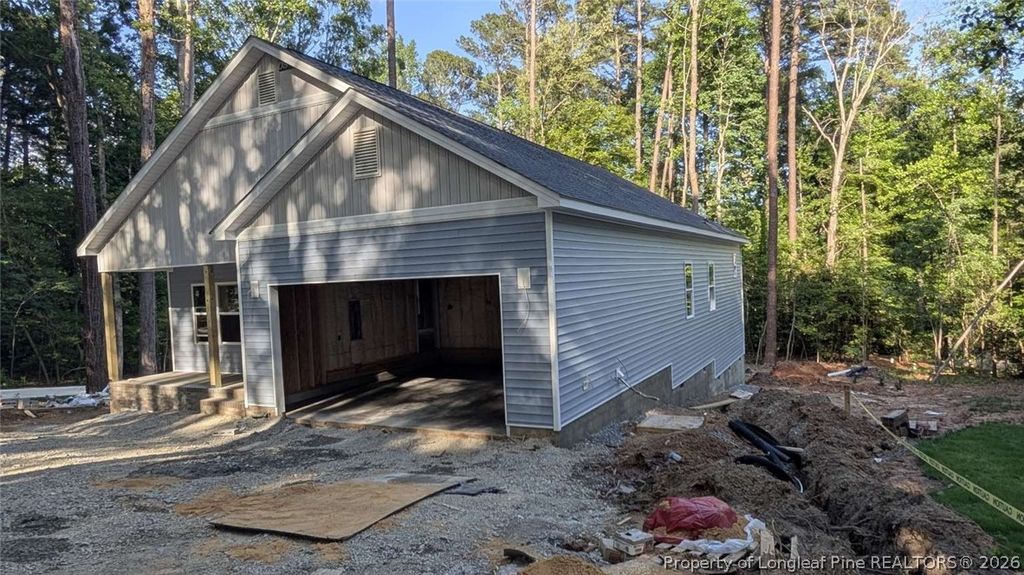 Photo of 3259 Yorkshire Circle, Sanford, NC 27332 (MLS # 766612)