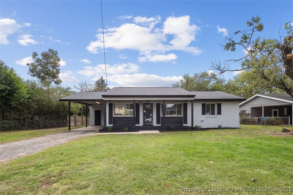 Photo of 682 Montclair Road, Fayetteville, NC 28314 (MLS # 751741)