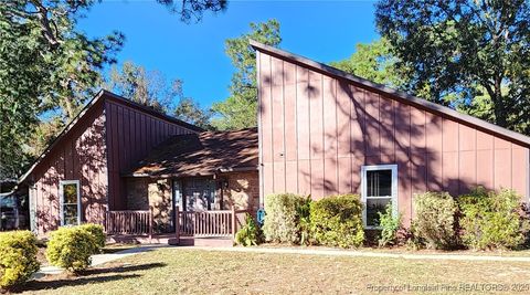 Photo of 6804 Timbercroft Lane, Fayetteville, NC 28314 (MLS # 752124)
