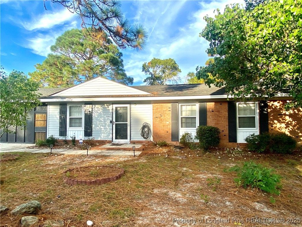 Photo of 5983 Richfield Avenue, Hope Mills, NC 28348 (MLS # 750947)