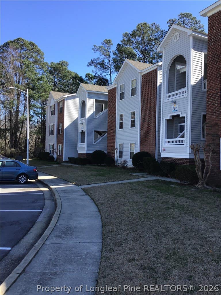 Photo of 325-8 Waterdown Drive #8, Fayetteville, NC 28314 (MLS # 767080)