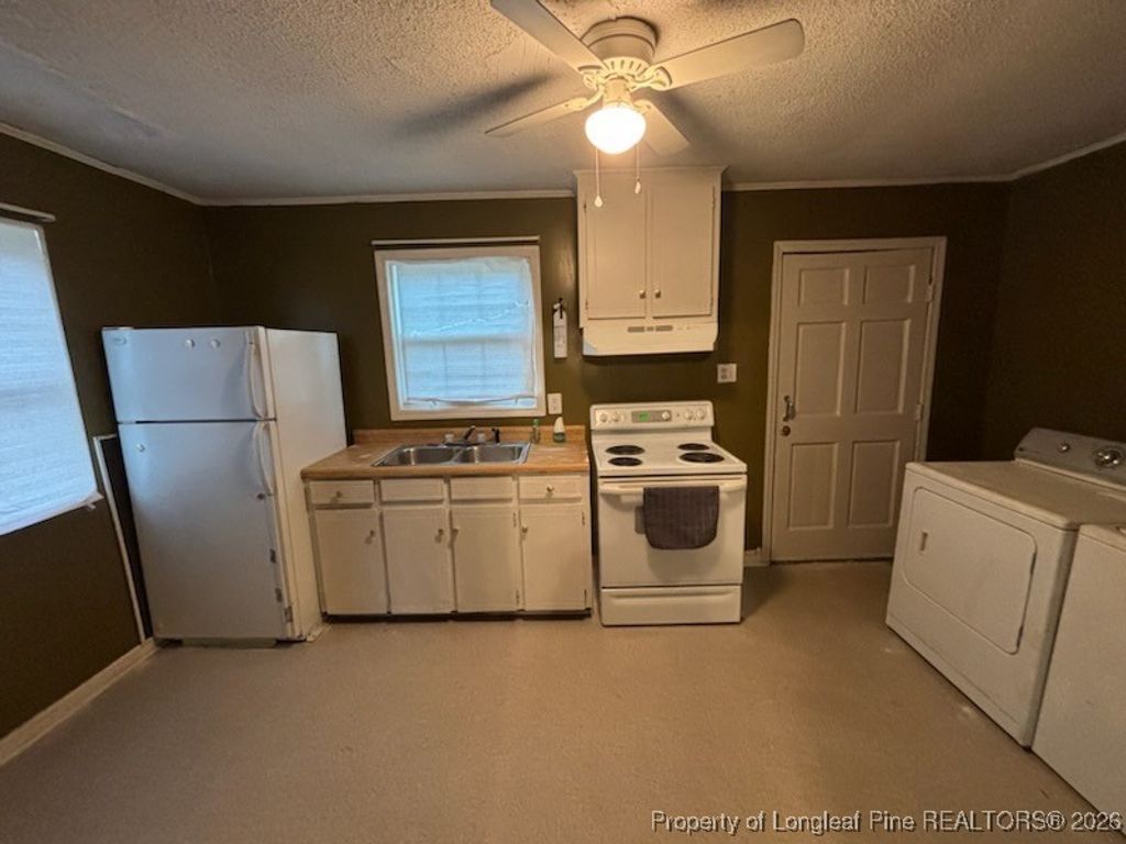 Photo of 400 McLeod Road, Red Springs, NC 28377 (MLS # 756738)