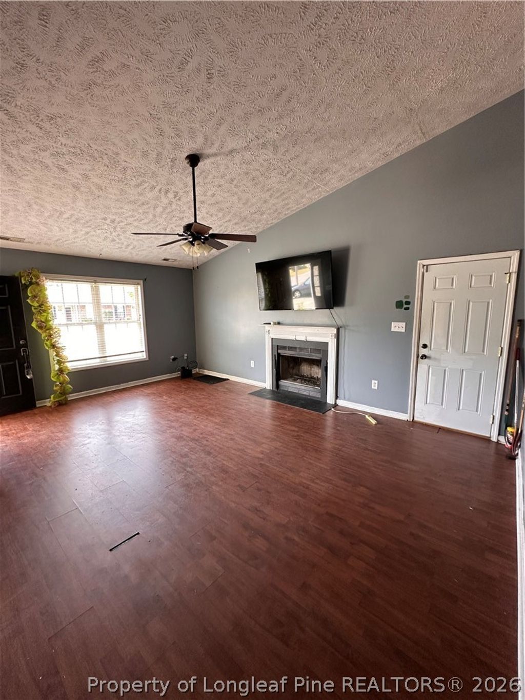 Photo of 806 S Buckeye Drive, Raeford, NC 28376 (MLS # 760356)