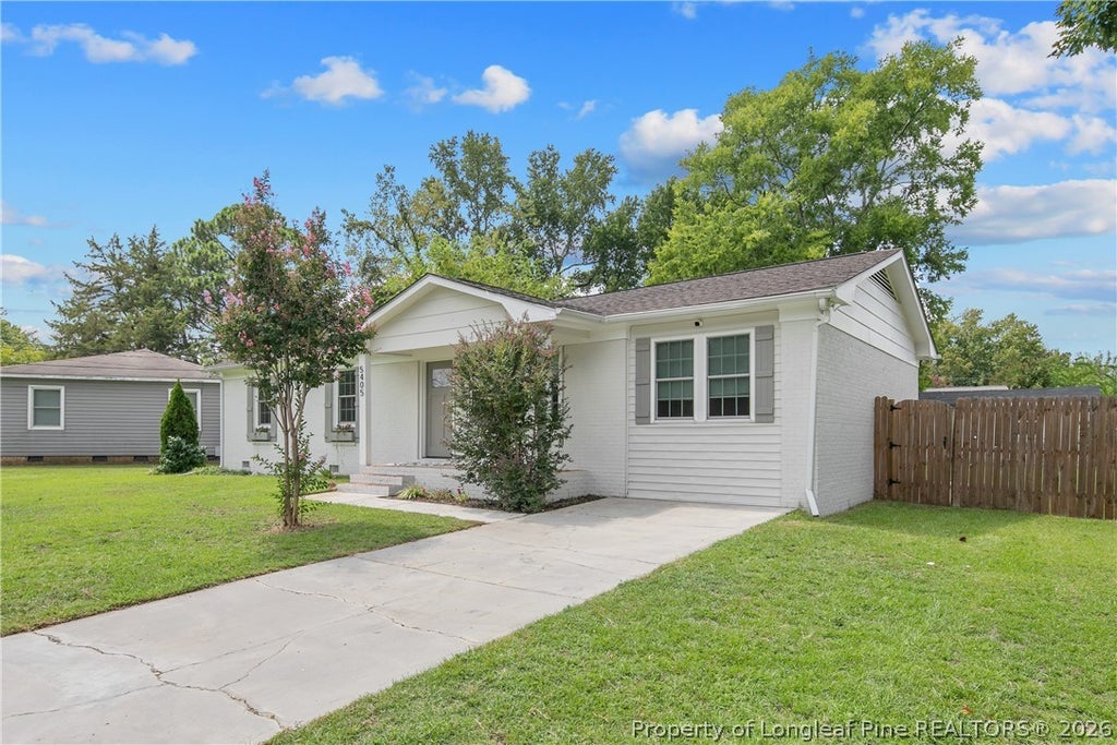 Photo of 5405 Cassidy Court, Fayetteville, NC 28303 (MLS # 767812)
