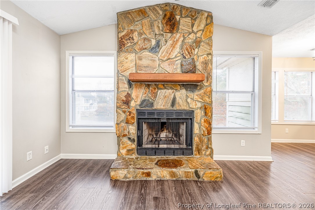 6813 Willowbrook Drive 9