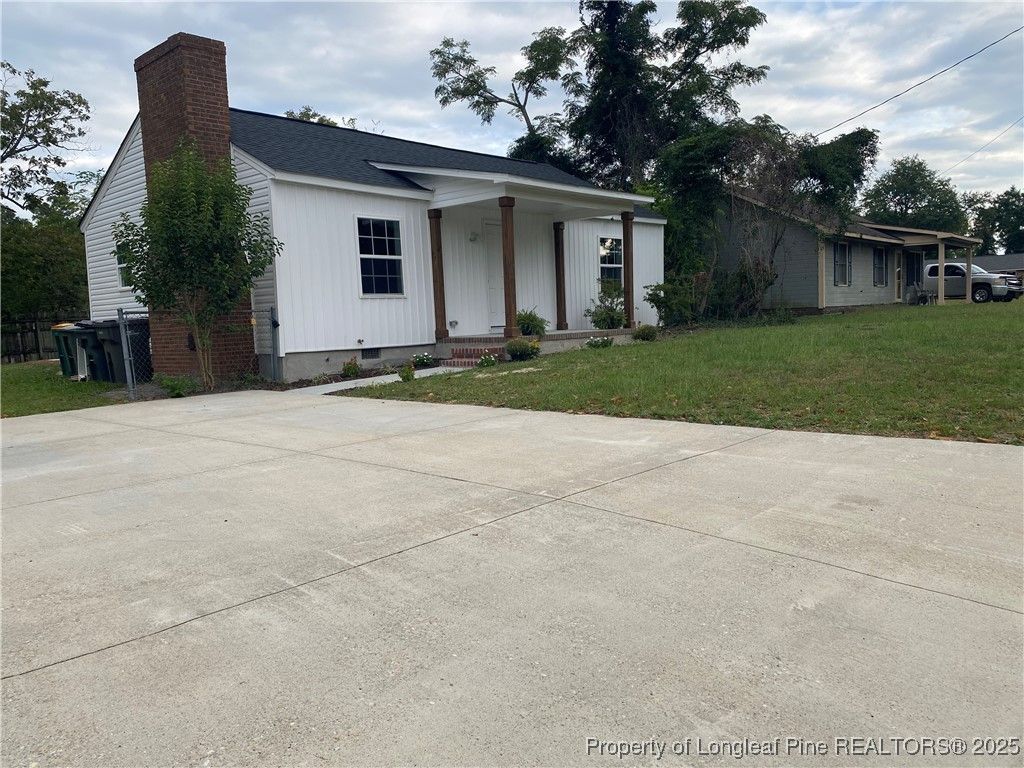 Photo of 5633 Duncan Street, Hope Mills, NC 28348 (MLS # 753844)