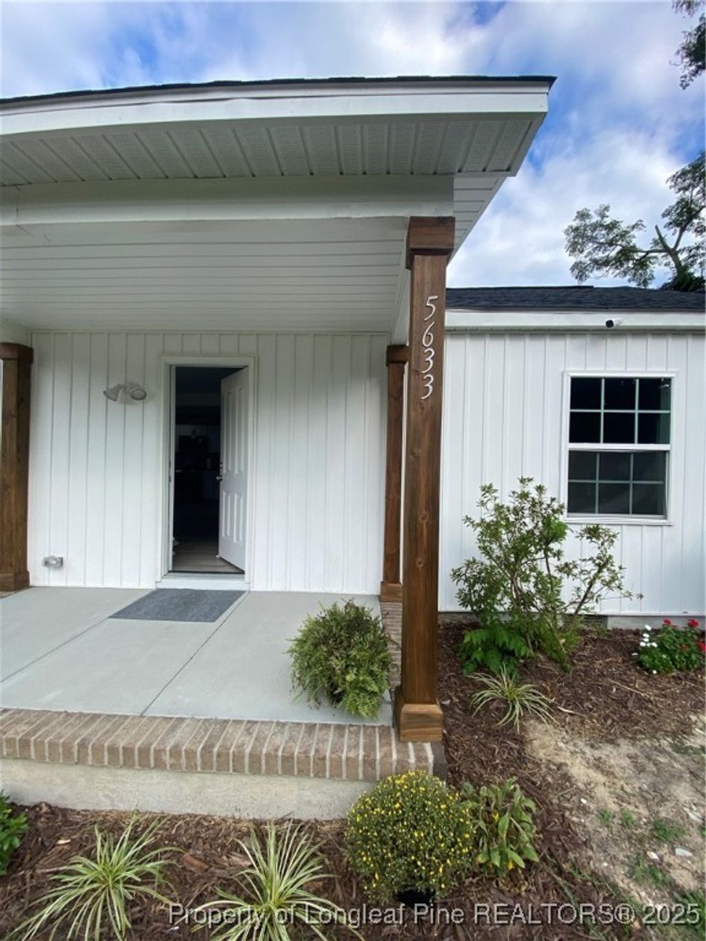 Photo of 5633 Duncan Street, Hope Mills, NC 28348 (MLS # 753844)