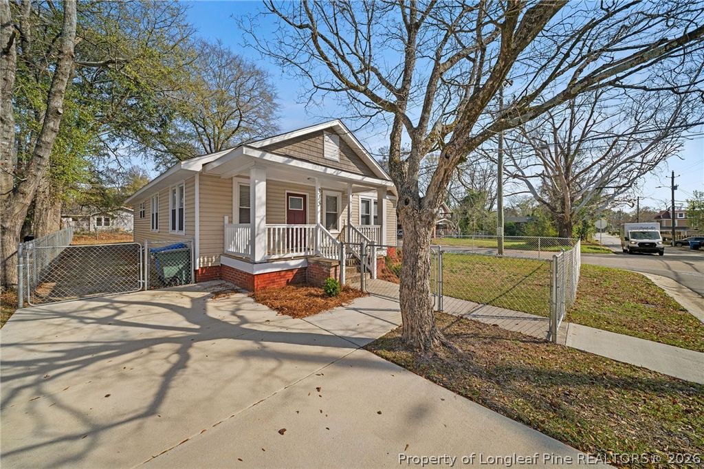 Photo of 315 Bryan Street, Fayetteville, NC 28305 (MLS # 759003)