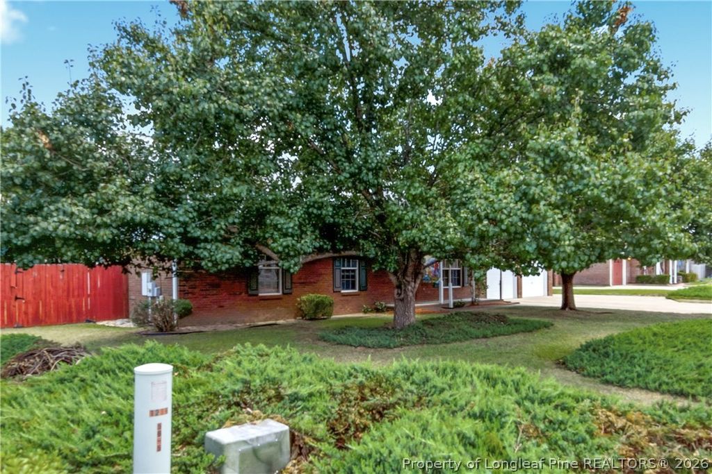 Photo of 135 Partridge Road, Fayetteville, NC 28306 (MLS # 764209)