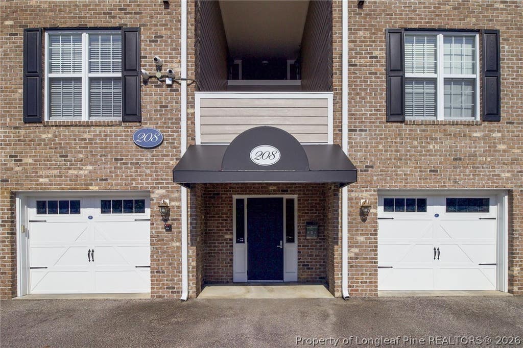 Photo of 208 Fountainhead Lane #108, Fayetteville, NC 28301 (MLS # 763896)
