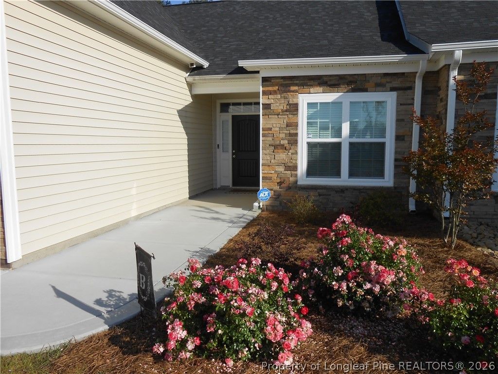Photo of 210 Oak Pointe Circle, Lumberton, NC 28358 (MLS # 762065)