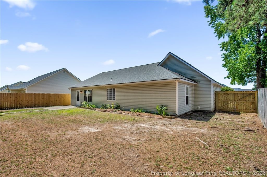 Photo of 3698 Pioneer Drive, Hope Mills, NC 28348 (MLS # 762869)