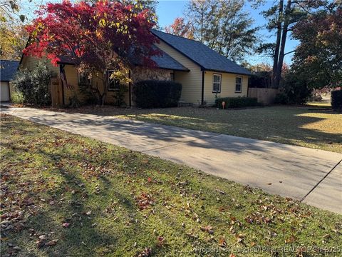 Photo of 3610 Sugar Cane Circle, Fayetteville, NC 28303 (MLS # 753190)