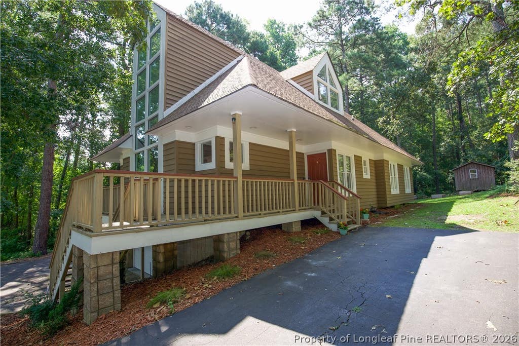 Photo of 7209 Kingfisher Road, Sanford, NC 27332 (MLS # 767505)