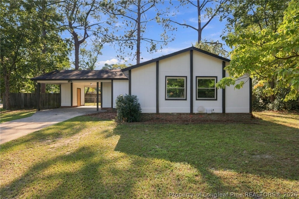 Photo of 3701 Leonard Place, Hope Mills, NC 28348 (MLS # 769753)