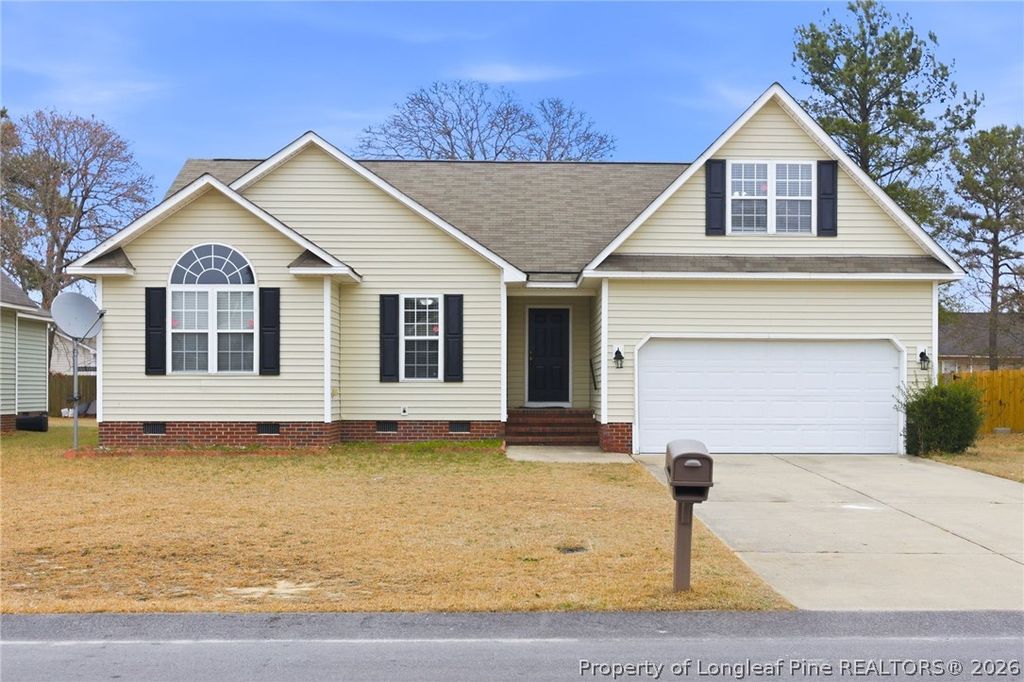 Photo of 5617 Thackeray Drive, Fayetteville, NC 28306 (MLS # 758106)