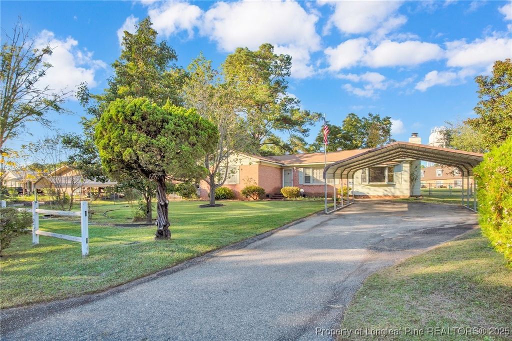 Photo of 7540 Overbrook Drive, Fayetteville, NC 28303 (MLS # 751865)