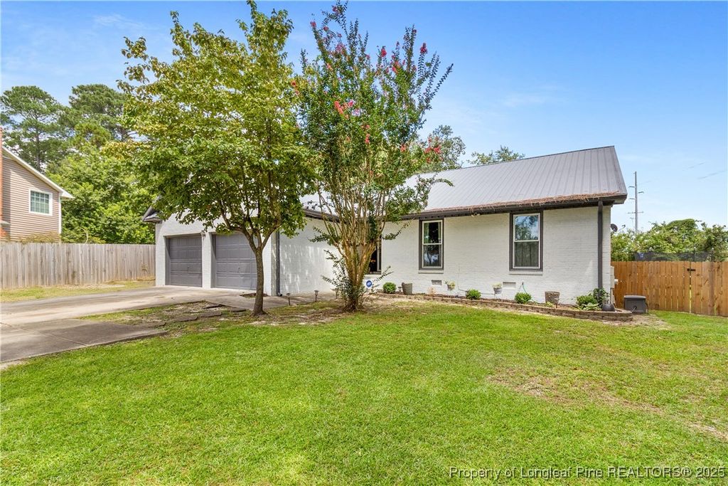 Photo of 6617 Idlewood Court, Fayetteville, NC 28314 (MLS # 749981)