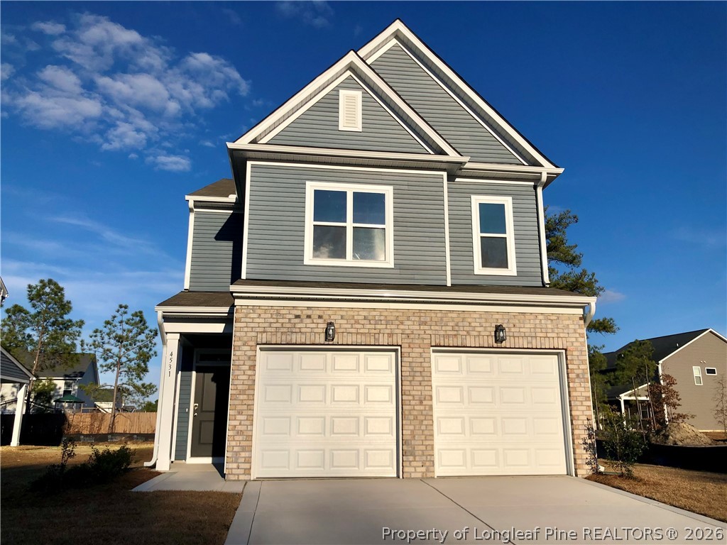 Photo 1 of 22 — 4531 Bunkers Bay Lane, Hope Mills, NC 28371