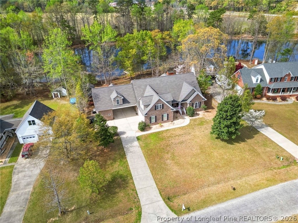 Photo of 417 Foxwood Drive, Hope Mills, NC 28348 (MLS # 759624)