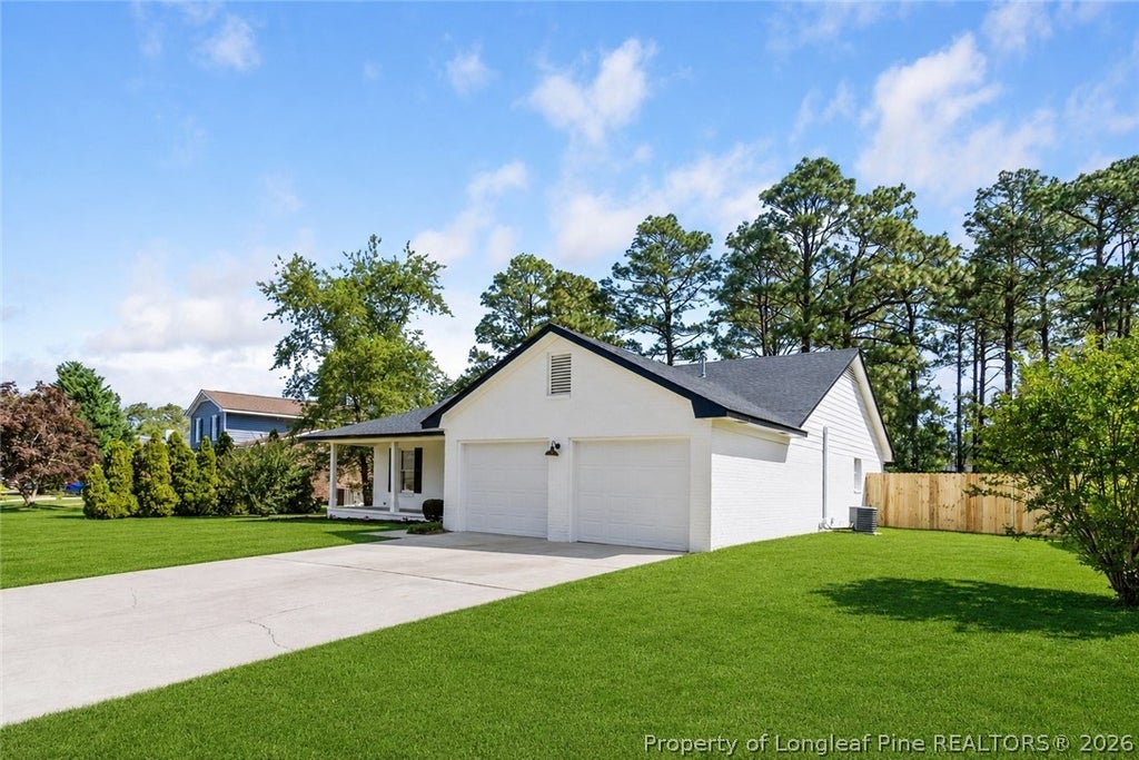 Photo of 6870 Pin Oak Lane, Fayetteville, NC 28314 (MLS # 763990)