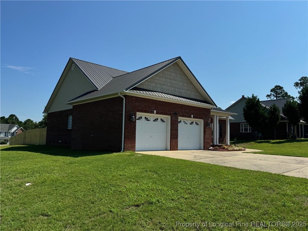 Photo of 655 Plantation Drive, Cameron, NC 28326 (MLS # 752093)