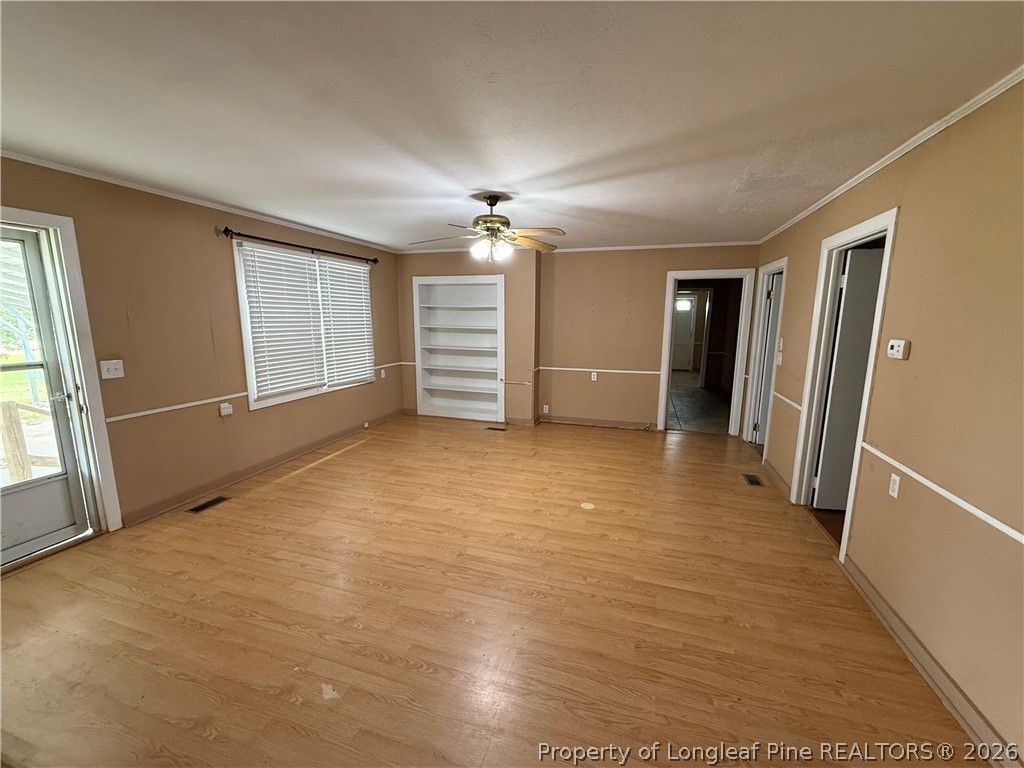 Photo of 1123 Merkle Lane, Clinton, NC 28328 (MLS # 762994)
