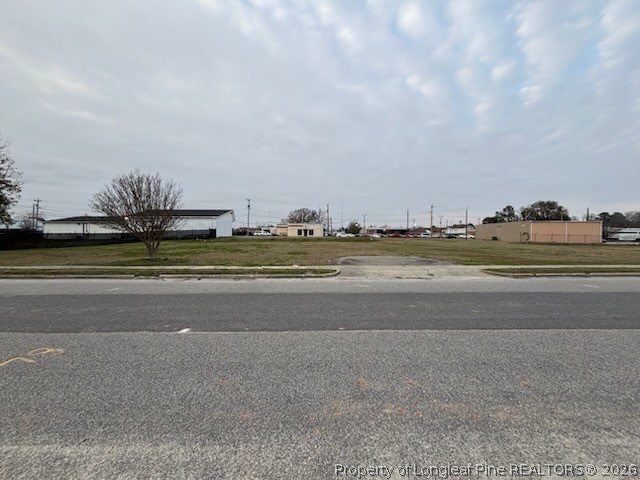 305 E FIRST Street E