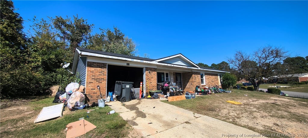 Photo of 902 Emory Court, Fayetteville, NC 28311 (MLS # 771187)